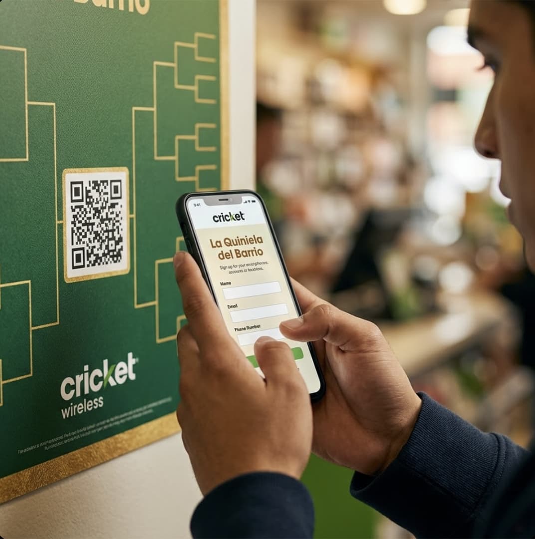 Customer scanning the La Quiniela del Barrio QR code